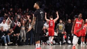 Read more about the article D’Angelo Russell praises ‘relentless effort’ from Nets in last-second win vs. Rockets