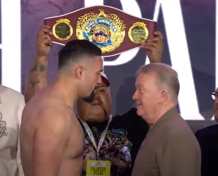 You are currently viewing Martin Bakole misses weigh-in for Joseph Parker fight as arrival delayed by 4,000 mile flight