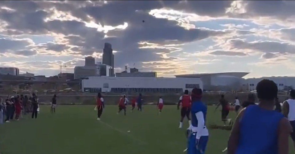 You are currently viewing ‘Did you get that?’ Terence Crawford channelled Patrick Mahomes to throw pinpoint pass