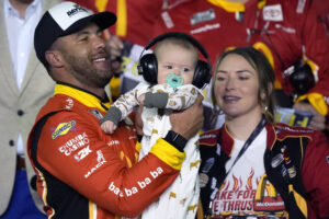 Read more about the article Oh, baby! Bubba Wallace celebrates his 1st win at Daytona with his newborn son and a new outlook