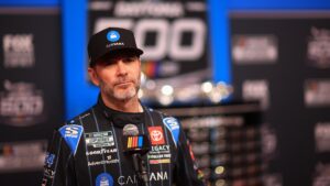 Read more about the article Jimmie Johnson, Martin Truex Jr. locked into the Daytona 500; Dale Earnhardt Jr.’s car still waiting