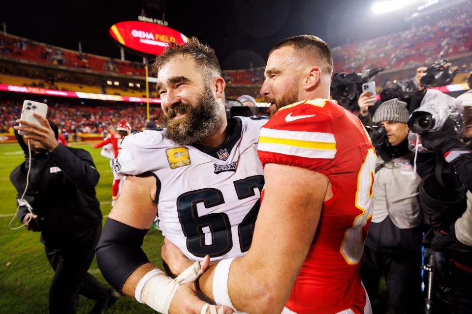 Read more about the article ‘I need a second’ – Travis Kelce made brother Jason rage quit their podcast and postpone show after roasting him with Eagles jokes