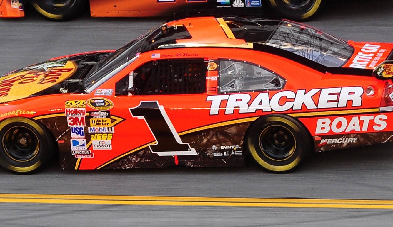 Read more about the article When is the Daytona 500? Jamie McMurray tells us we’re 1 day away from the NASCAR season