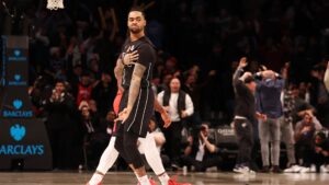 Read more about the article Wild ending: Watch Nets score six points in 6.1 seconds to beat Rockets