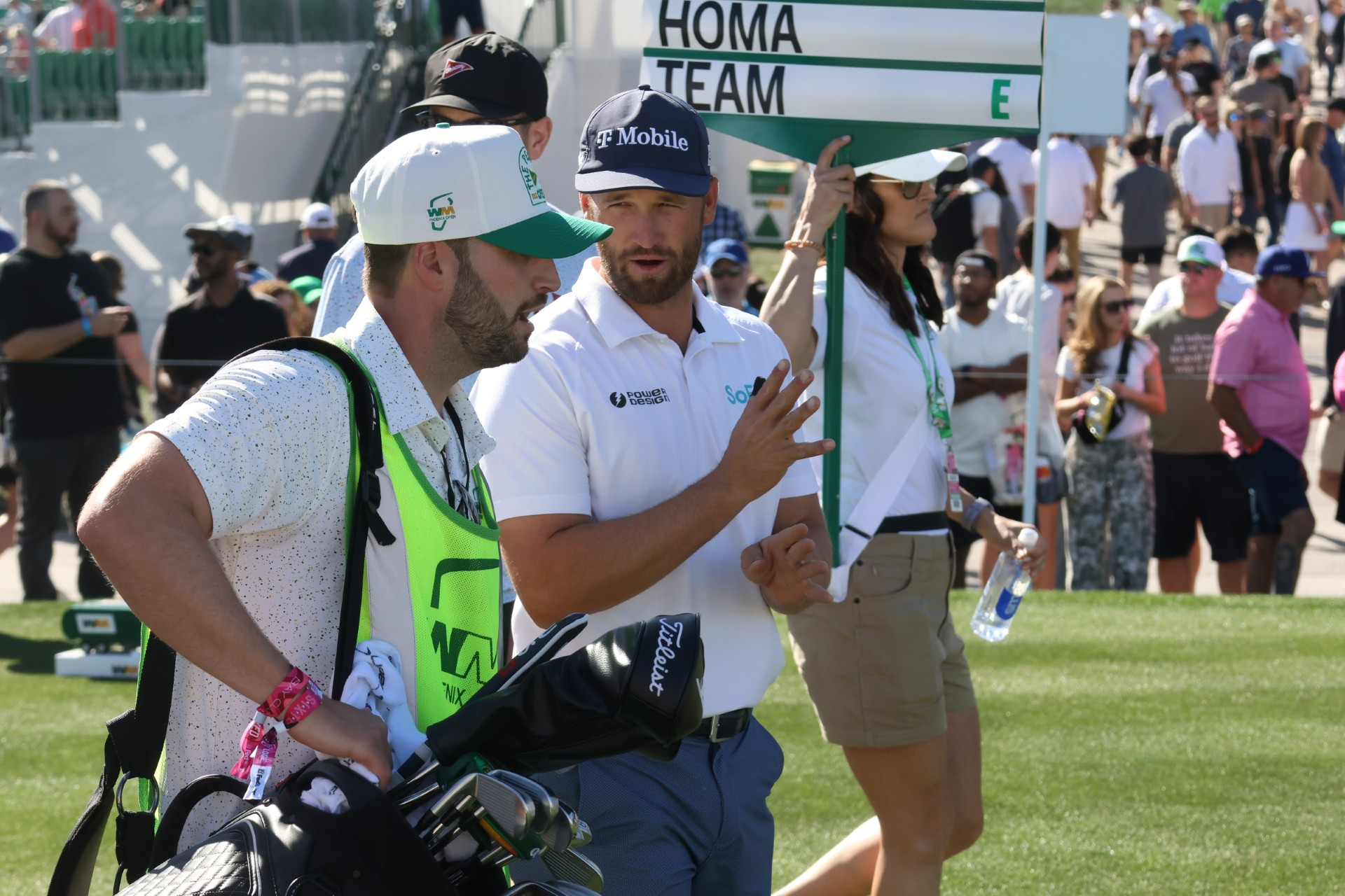 You are currently viewing Golf influencers drawing big crowds, ascending to celebrity status at WM Phoenix Open