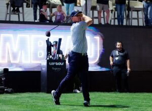 Read more about the article What’s it like playing under the lights? Players discuss after opening round of LIV Golf Riyadh