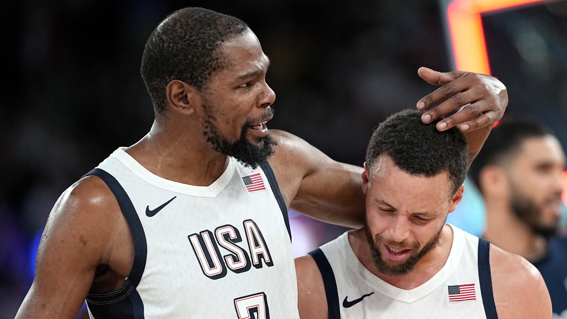 Read more about the article “No hard feelings” between Stephen Curry and Kevin Durant over failed deadline trade attempt