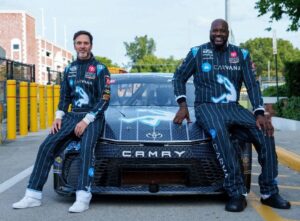 Read more about the article Shaq earns ride for Daytona 500 (kinda), from free-throw line to starting grid | NASCAR