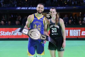 Read more about the article Steph Curry, Sabrina Ionescu will not run back 3-point contest at All-Star Weekend: Sources