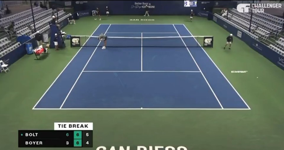 You are currently viewing Tennis player launches X-rated tirade and smashes racket during mega meltdown