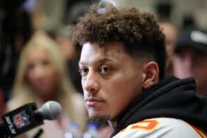 Read more about the article ‘Maybe one day’ – Patrick Mahomes in awe of Chicago Bulls three-peats but Michael Jordan-esque baseball hiatus not in plans