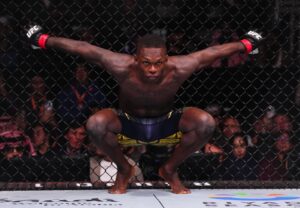 Read more about the article Darren Till calls out ‘stupid’ MMA fans in passionate rant to support Israel Adesanya after shocking KO defeat