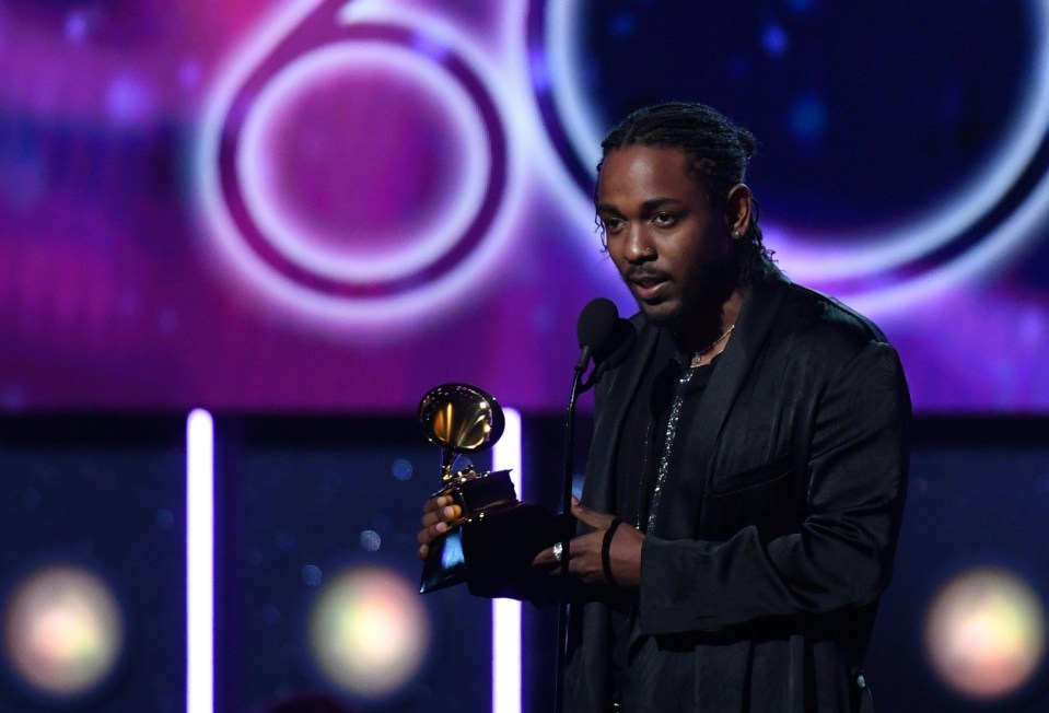 You are currently viewing Will Kendrick Lamar be lip-syncing at Super Bowl halftime show as rap star looks to put on spectacle