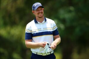 Read more about the article South African Kruyswijz takes over leader board coming to penultimate round | 2025 Magical Kenya Open