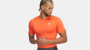 Read more about the article ‘As a runner, these are my fav shirts!’ rave fans of Under Armour’s bestselling base layer