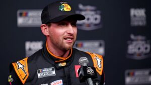 Read more about the article Chase Briscoe gives Toyota its first Daytona 500 pole; will start first in his Joe Gibbs Racing debut