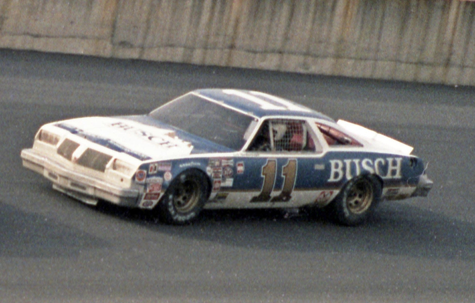 You are currently viewing When is the Daytona 500 as NASCAR season nears. Cale Yarborough (11) days to green