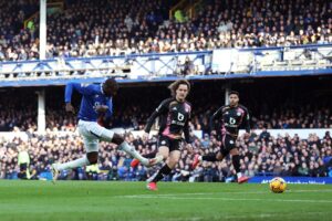 Read more about the article Everton claim place in Premier League history after ‘schoolboy’ moment against Leicester