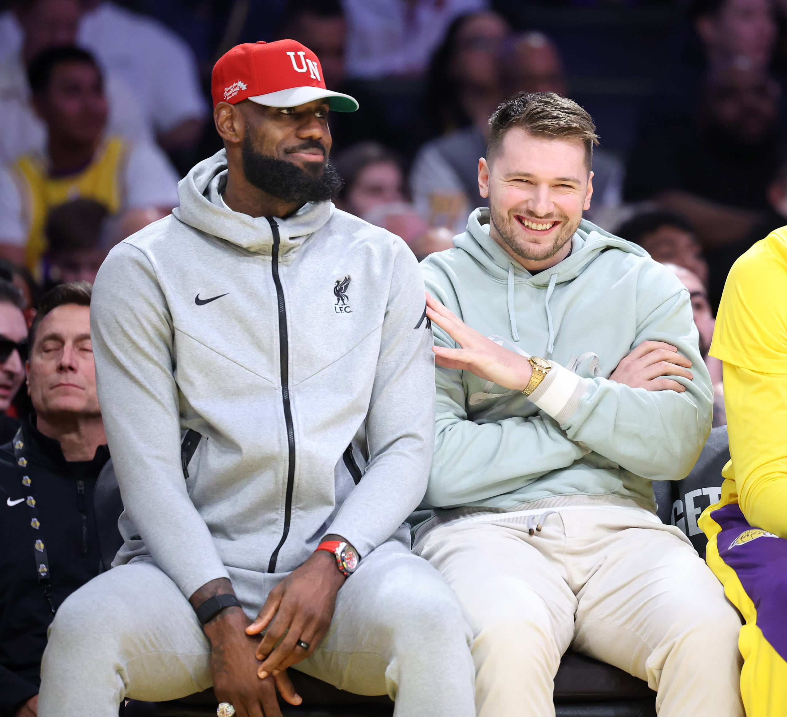 You are currently viewing Super Bowl is over. Let’s get you up to speed on the NBA season — where, yes, Luka is really a Laker