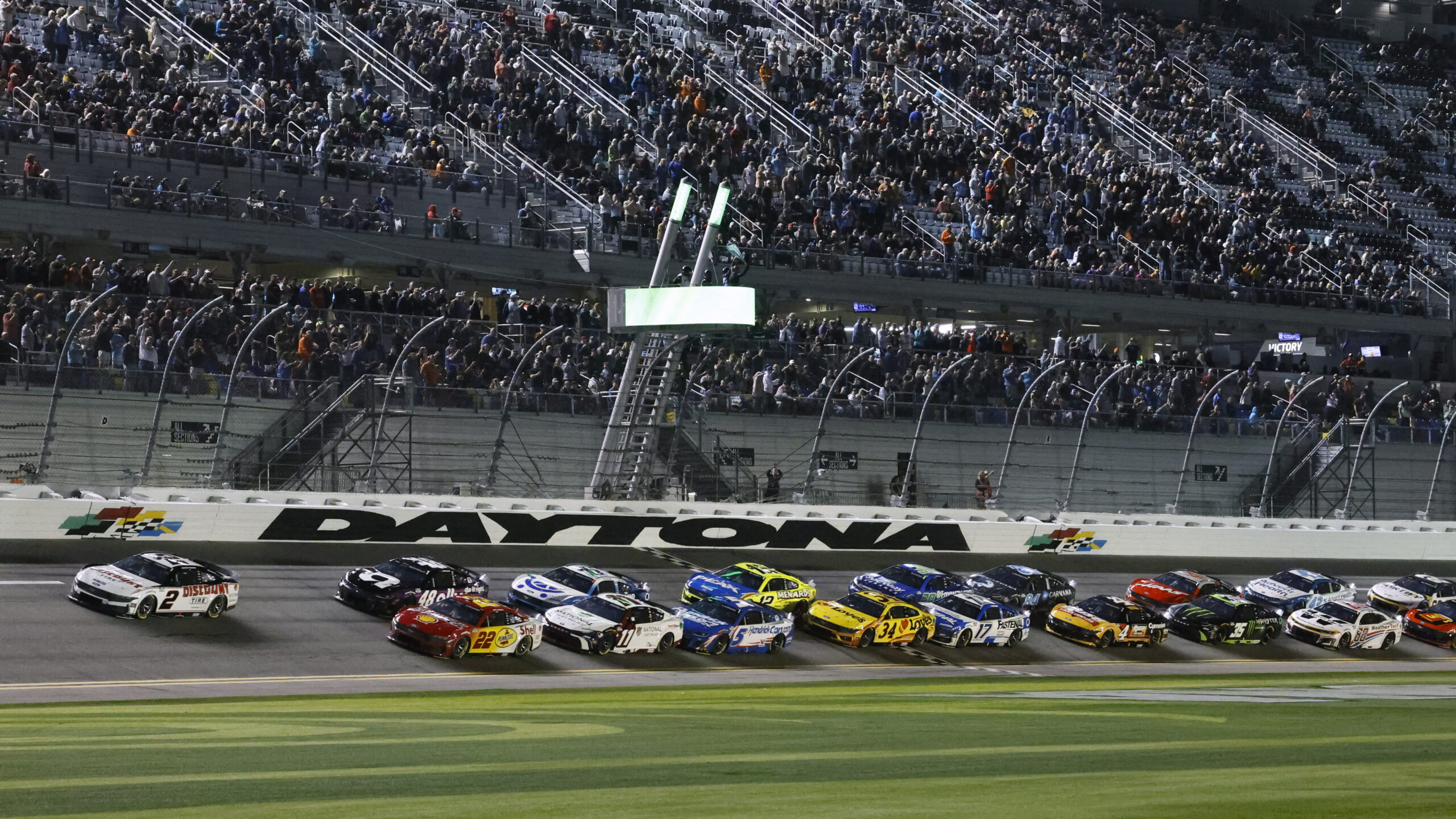 Read more about the article Here’s a crash course — a cheat sheet, really — for the 67th running of the Daytona 500