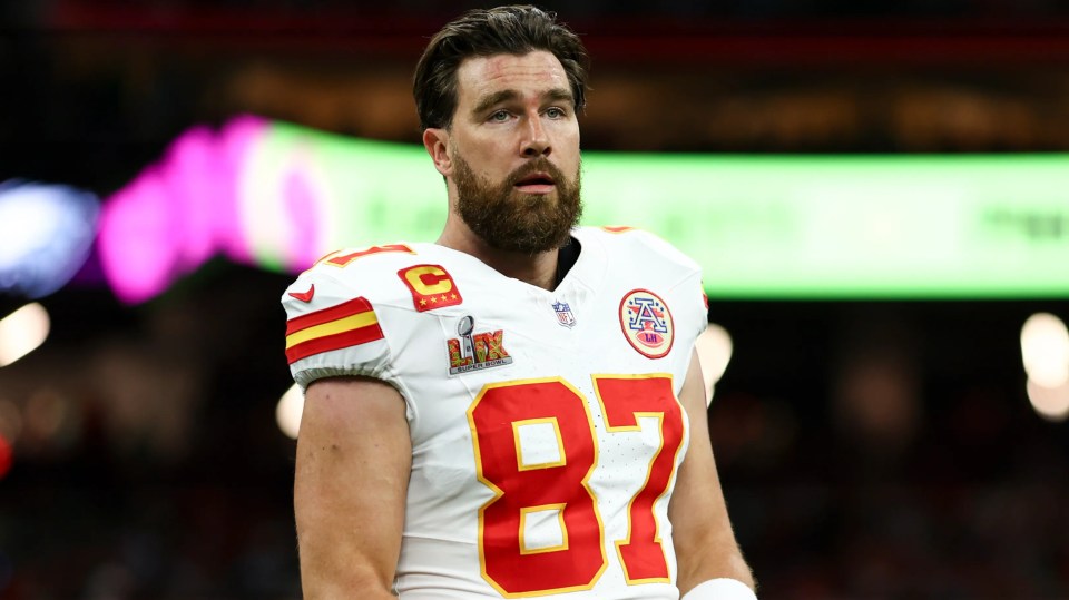 Read more about the article Key Travis Kelce retirement date emerges as Kansas City Chiefs weigh up $175million contract problem that risks dynasty