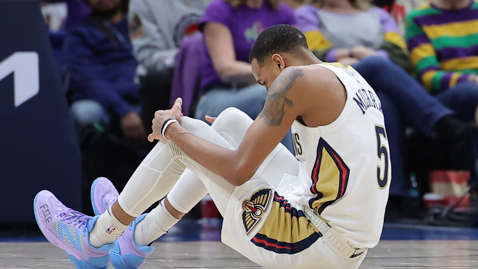 You are currently viewing Pelicans’ Dejounte Murray tears Achilles, out for season