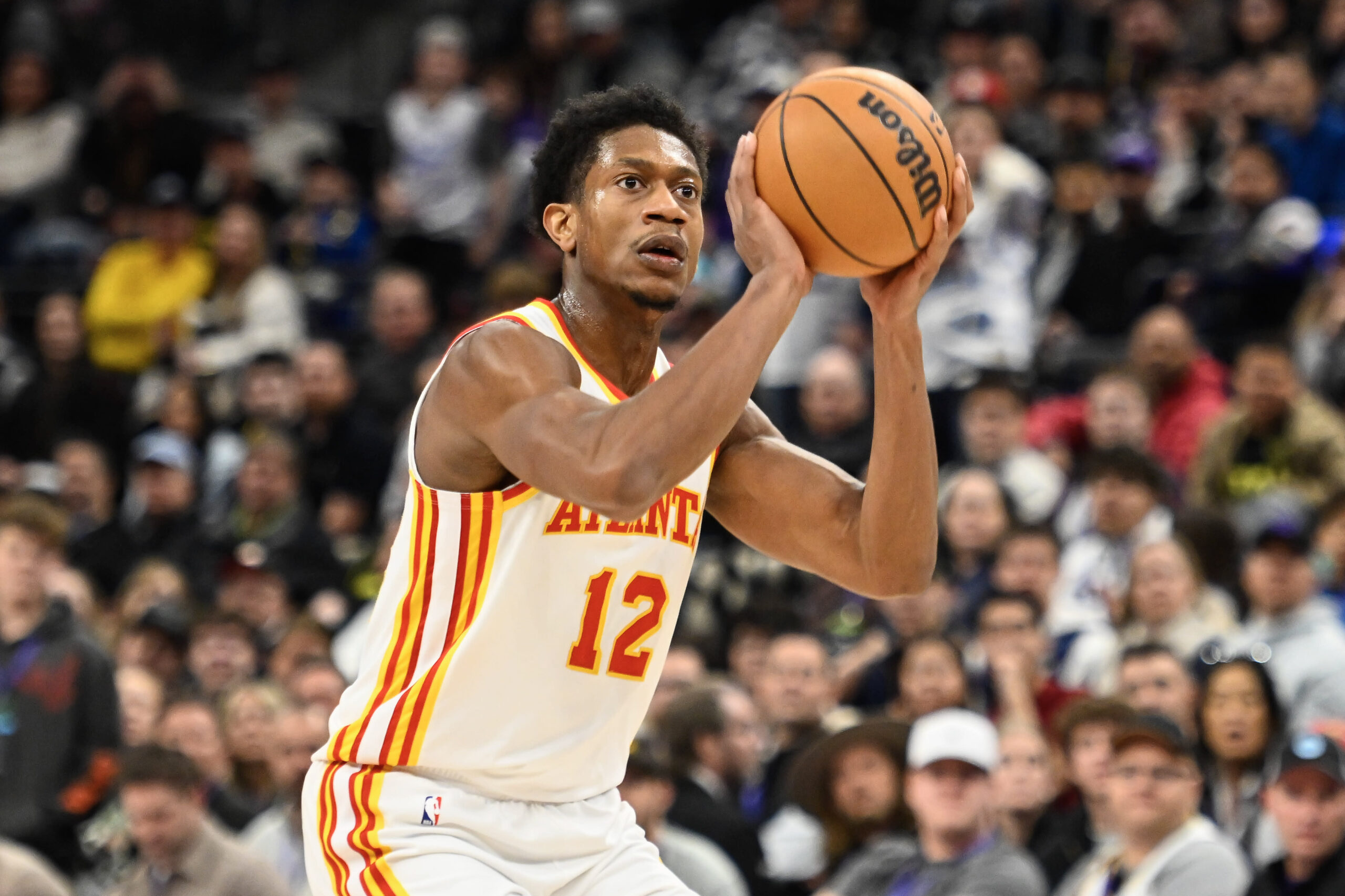 You are currently viewing NBA trade deadline 2025: Cavs acquire De’Andre Hunter from Hawks for Caris LeVert, Georges Niang