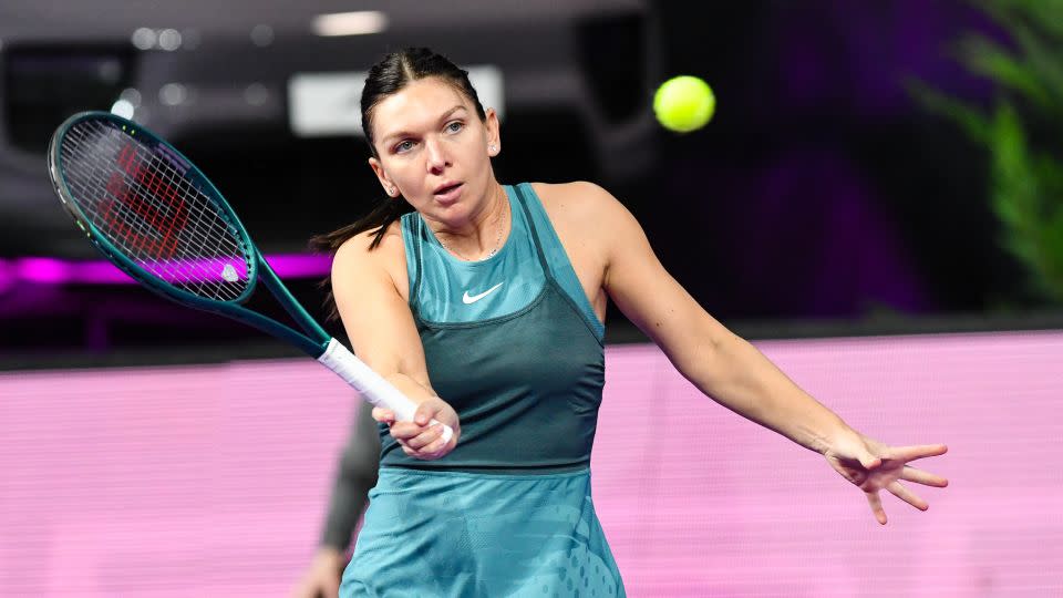 You are currently viewing Former world No. 1 Simona Halep retires from tennis with emotional speech