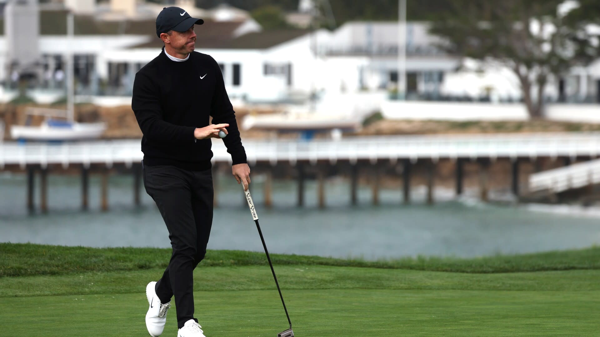 You are currently viewing Nothing run of the mill about Rory McIlroy’s 65 around Pebble Beach in nasty weather