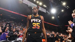 Read more about the article Watch Kevin Durant become eighth player in NBA history to score 30,000 points