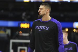 Read more about the article Lakers sign veteran center Alex Len to bolster frontcourt