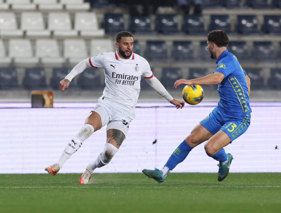 You are currently viewing Empoli star avoids red card for horror stamp on Kyle Walker as England and AC Milan teammate is sent off