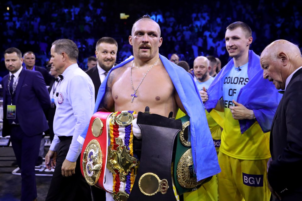 You are currently viewing ‘We wait’ – Oleksandr Usyk reveals next fight as he lays out retirement plan