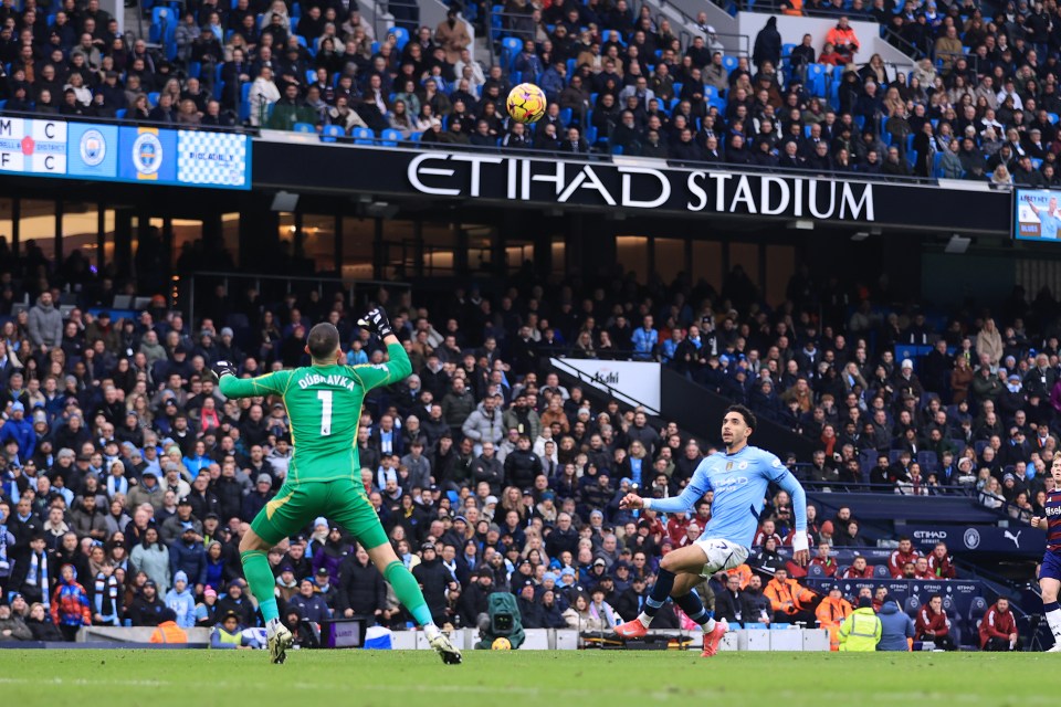 You are currently viewing I gave Omar Marmoush his debut, he’s like Jermain Defoe and will be Man City’s next Premier League star