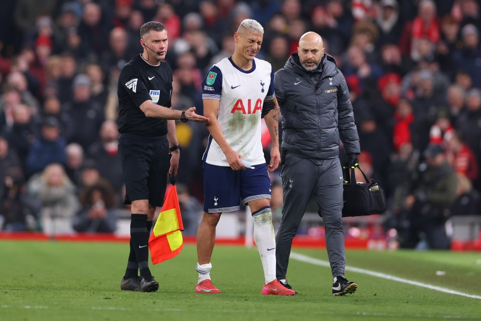 You are currently viewing Richarlison can do nothing right at Tottenham – he’s destined for Saudi Arabia switch after failing miserably