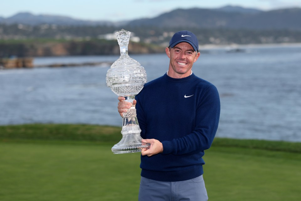 You are currently viewing Rory McIlroy makes cheeky dig at Ryder Cup teammate Shane Lowry after pipping him to Pebble Beach title