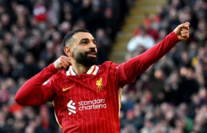 Read more about the article ‘It makes sense’ – Liverpool told they would make a £72m saving by paying Mo Salah £500k-a-week