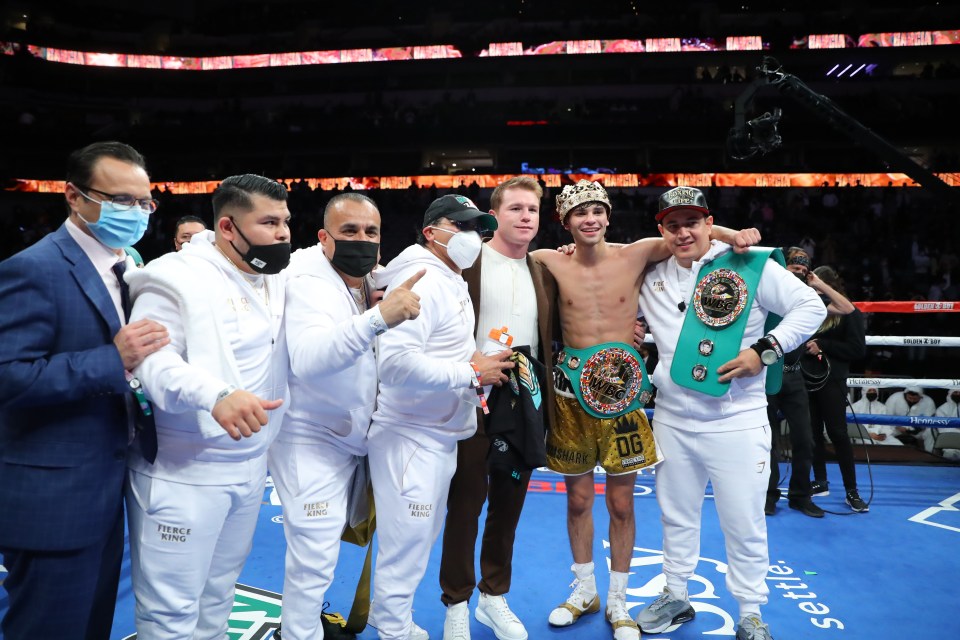 You are currently viewing Ryan Garcia no longer training with Canelo Alvarez due to logistical nightmare and announces new head coach