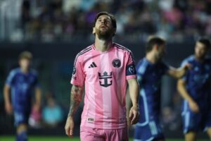 Read more about the article ‘Forever be a joke’ – Lionel Messi statement leaves MLS fans fuming as Houston Dynamo slammed for price hike