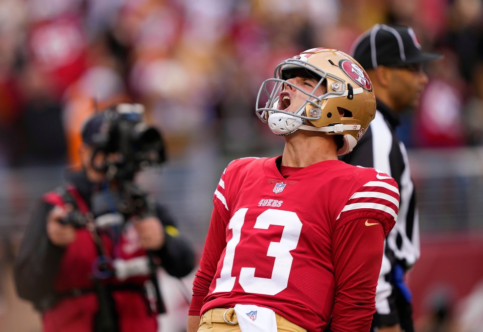 You are currently viewing ‘Slap in the face’ – Fans roast 49ers for ‘low ball’ contract offer to Brock Purdy even though it’s more than Patrick Mahomes