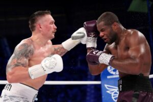 Read more about the article Frank Warren gives update on Daniel Dubois vs Oleksandr Usyk undisputed fight as target venue revealed