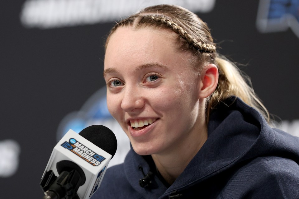 You are currently viewing ‘Prepare your whole life’ – Paige Bueckers only has eyes for one thing as March Madness cranks up pressure on No 1 pick claim