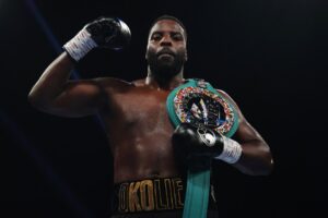 Read more about the article Former two-weight world champion given surprise heavyweight rankings boost after just one round in division