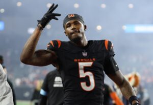 Read more about the article ‘Only temporary’ – Fans react to Tee Higgins’ blunt one-word response to Bengals placing $26.2 million franchise tag on him