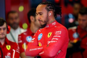 Read more about the article Do F1 drivers listen to music during a race? Lewis Hamilton takes portable studio to Grand Prixs