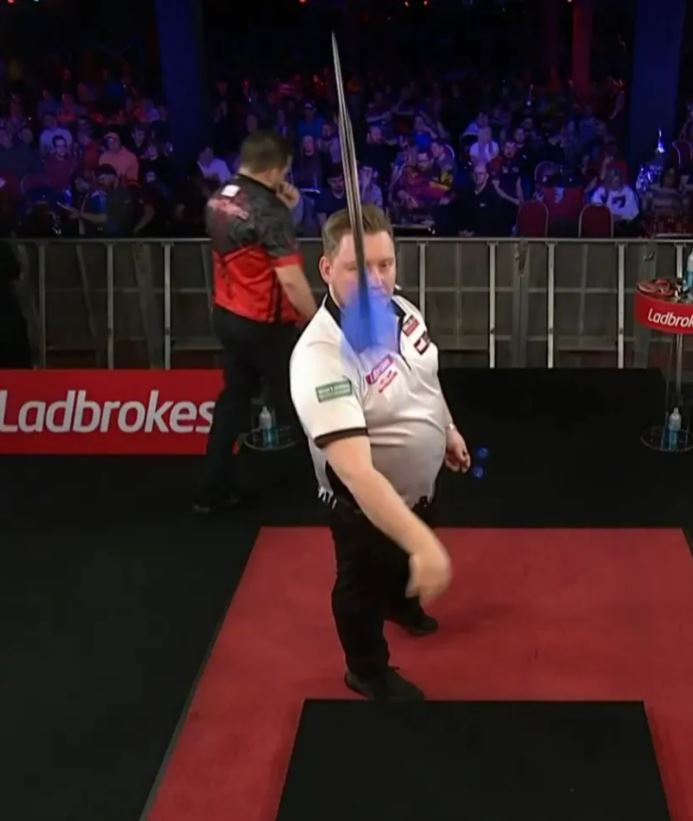 You are currently viewing ‘Move faster’ – Former darts world champion’s cheeky advice to rival who got dart stuck in foot