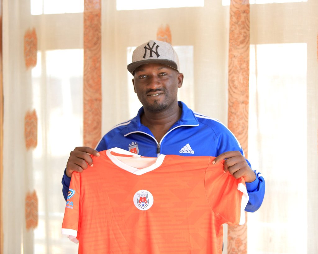 Read more about the article Kiyinda Boys Football Club appoint Lukyamuzi as head coach