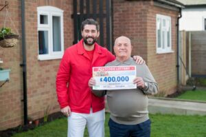 Read more about the article ‘Lost for words’ – Ex-Man United player shocked at £400,000 lottery win as TV crew turns up on doorstep