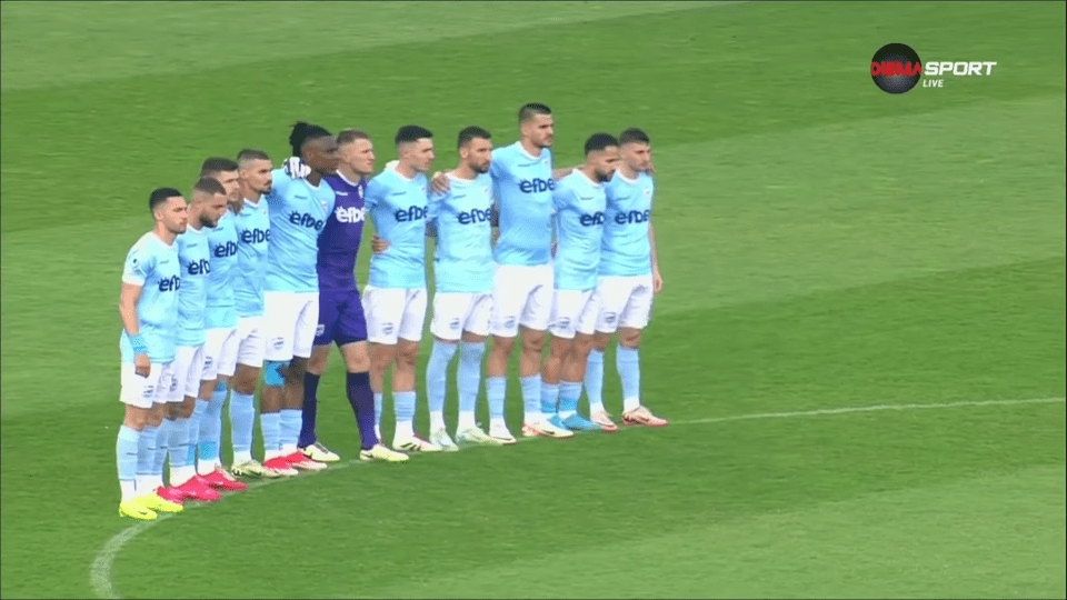 You are currently viewing Football club issues apology after holding minute’s silence for ex-player who’s still alive