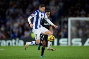 Read more about the article Real Sociedad player blocked from entering UK and won’t face Manchester United in Europa League